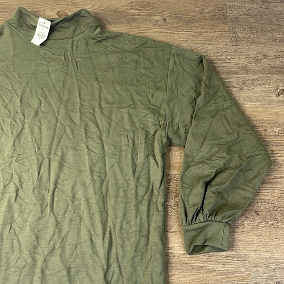 NWT Express Women’s Army Green Long Sleeve Raglan Sleeve Dress, size small - Picture 2 of 12